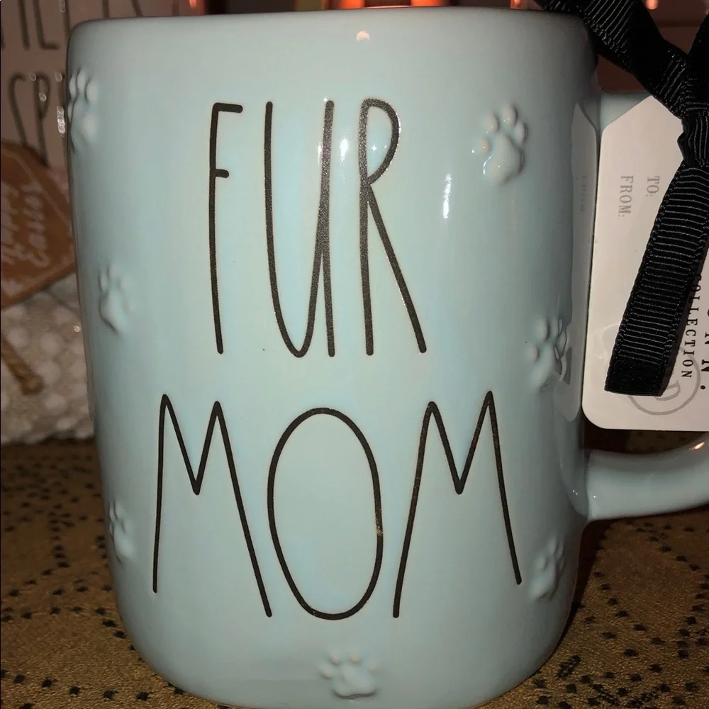 Rae Dunn FUR MOM Mug Light Blue/Raised Paw Prints - Picture 3 of 10